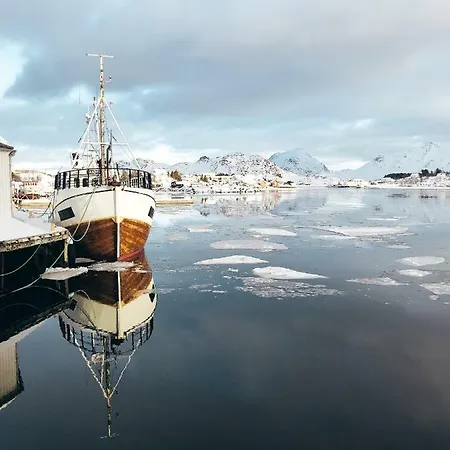 Moderne Rorbu I Lofoten * בלסטאד